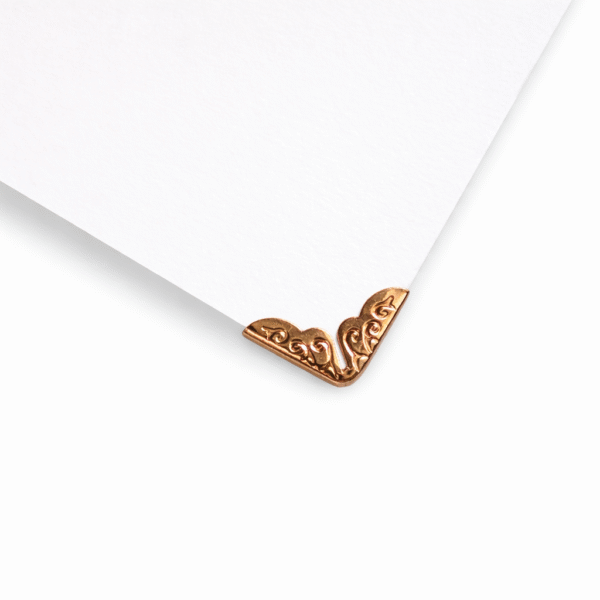 Dekoratyviniai geležiniai kampučiai