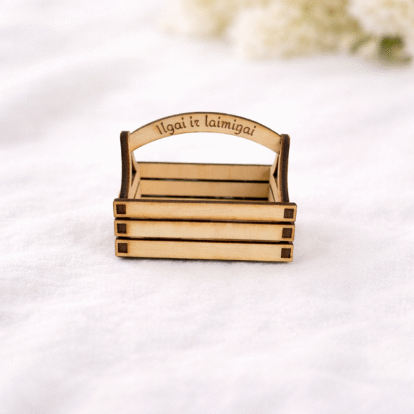 Maža medinė dėžutė