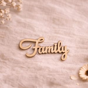 Medinis užrašas „Family“