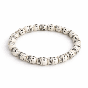 Helovino apyrankė su kaukolių karoliukais