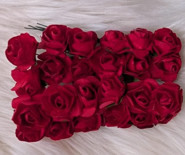 Dekoratyvinės popierinės rožytės – 24 vnt.