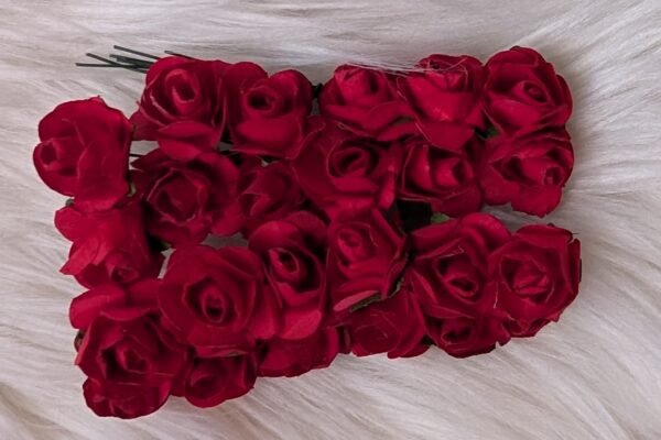 Dekoratyvinės popierinės rožytės – 24 vnt.