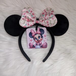 PXL_20250811_165144308 Minnie Mouse stiliaus lankelis su ausytėmis ir kaspinu