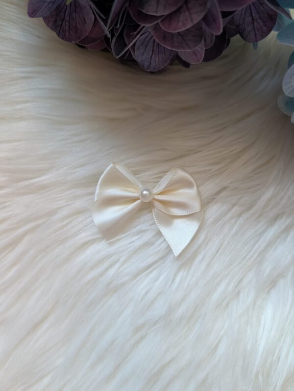 Rankų darbo kaspinėliai