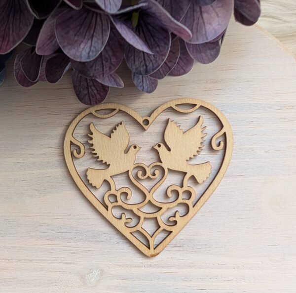 Medinė dekoracija – širdis