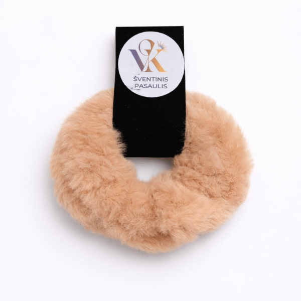 Pūkuota plaukų gumytė