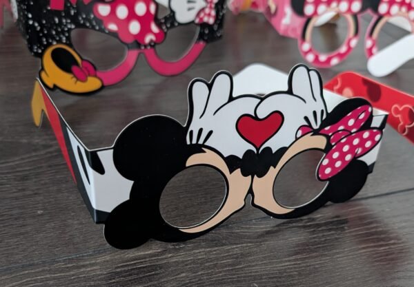 Vaikiški dekoratyviniai akiniai su Mickey ir Minnie Mouse motyvais