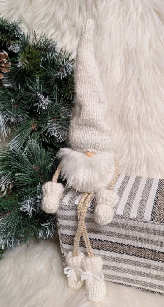 Rankų darbo kalėdiniai nykštukai