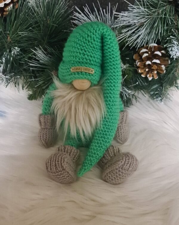 Rankų darbo kalėdiniai nykštukai