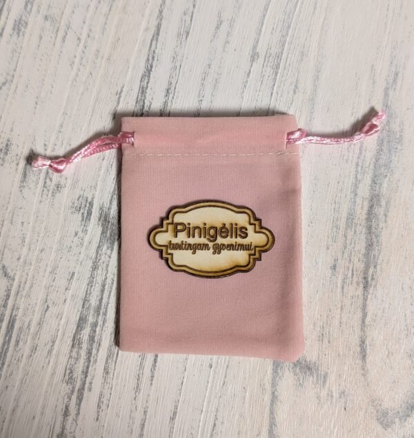 Aksominiai maišeliai