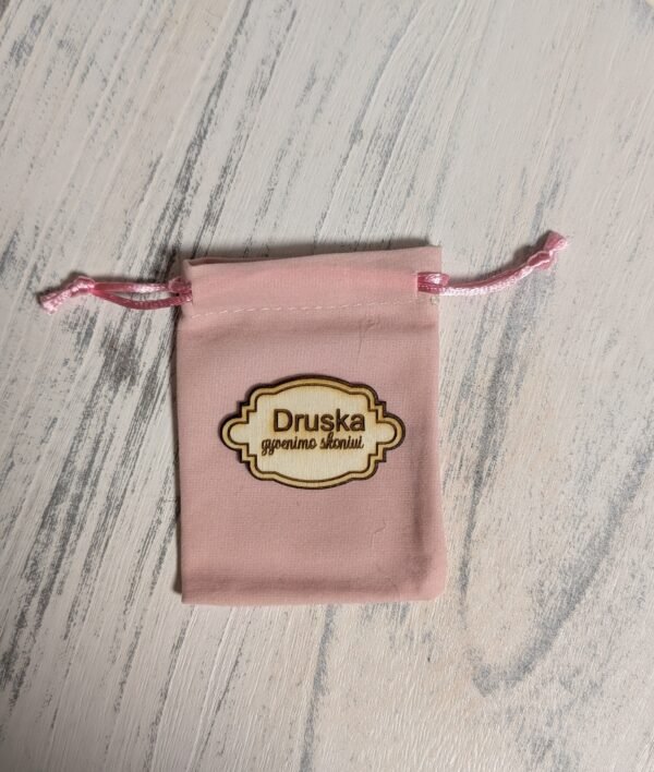 Aksominiai maišeliai