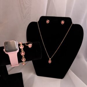 Rožinių širdelių papuošalų rinkinys