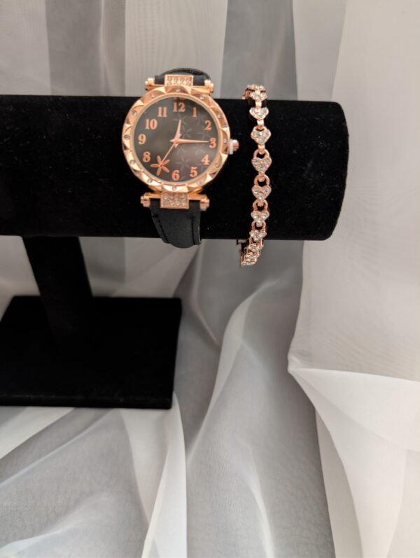 Moteriškas laikrodžio ir apyrankės rinkinys