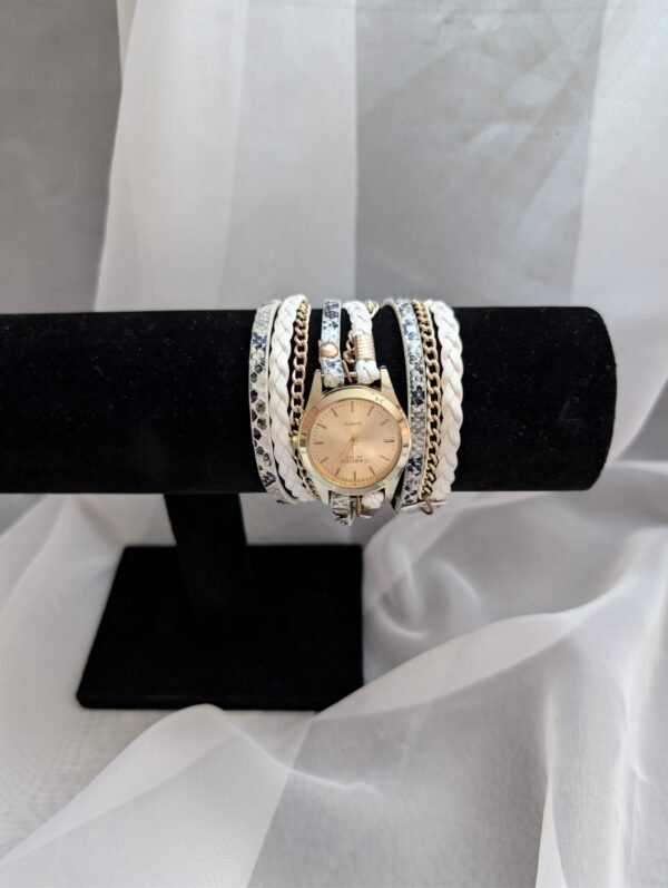 Elegantiškas moteriškas laikrodis su apyranke