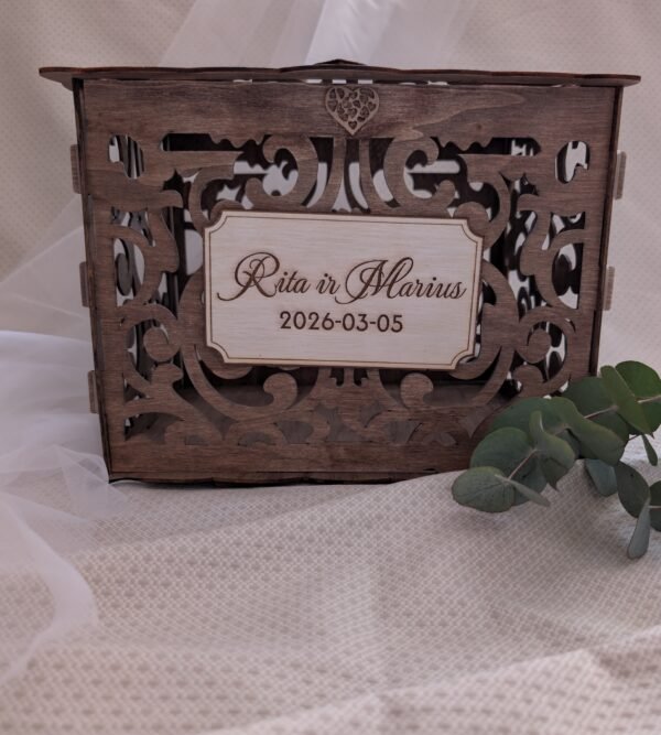 Rankų darbo medinė dėžutė vokeliams / pinigams