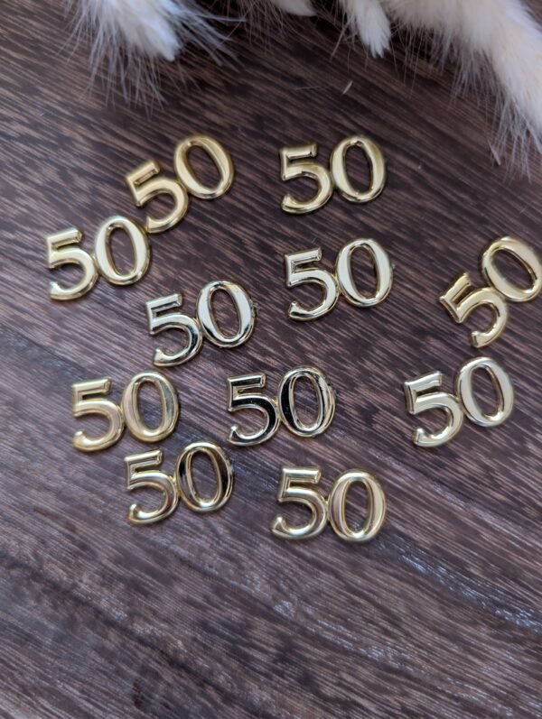 Skaičius „50“ dekoratyvinė detalė