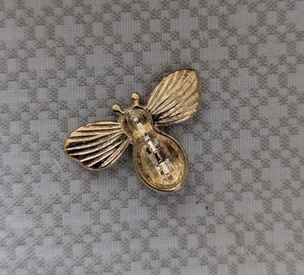 Dekoratyvinė bičių formos detalė