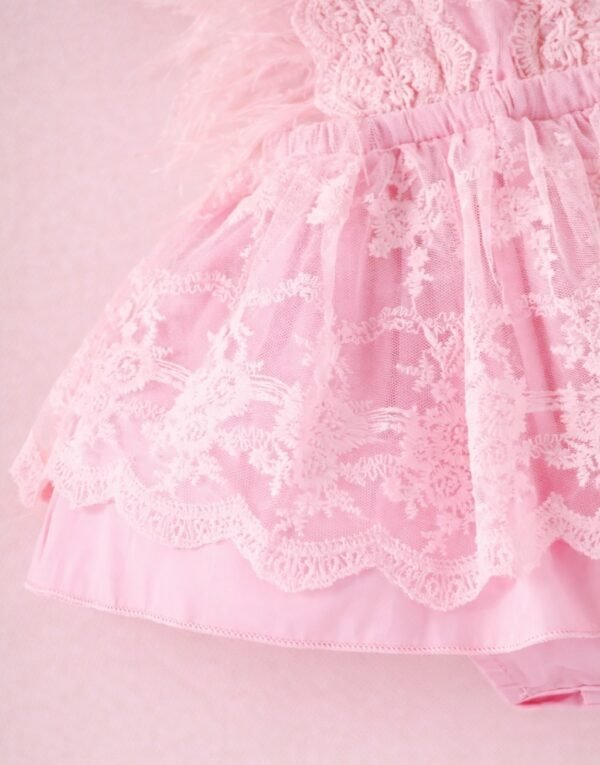 Elegantiška suknelė