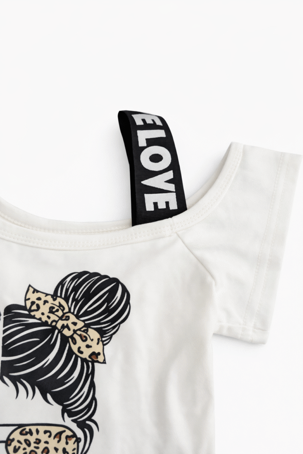 Suknelė su leopardo sijonėliu