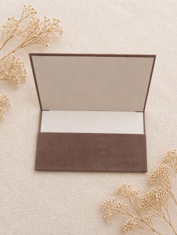 Rankų darbo aksominis vokelis pinigams