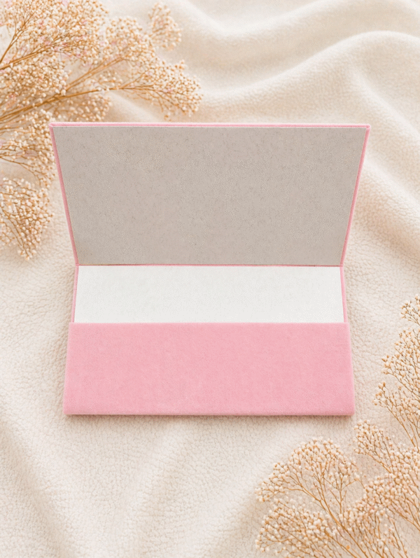 Rankų darbo aksominis vokelis pinigams