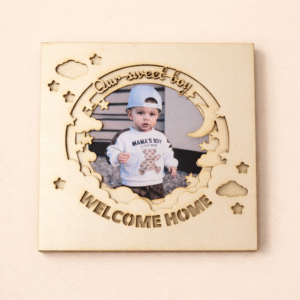 Rankų darbo medinis rėmelis su nuotrauka