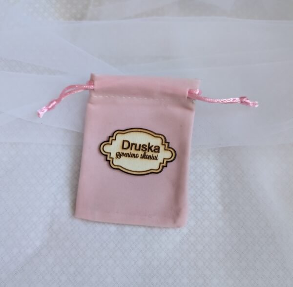 Aksominiai maišeliai